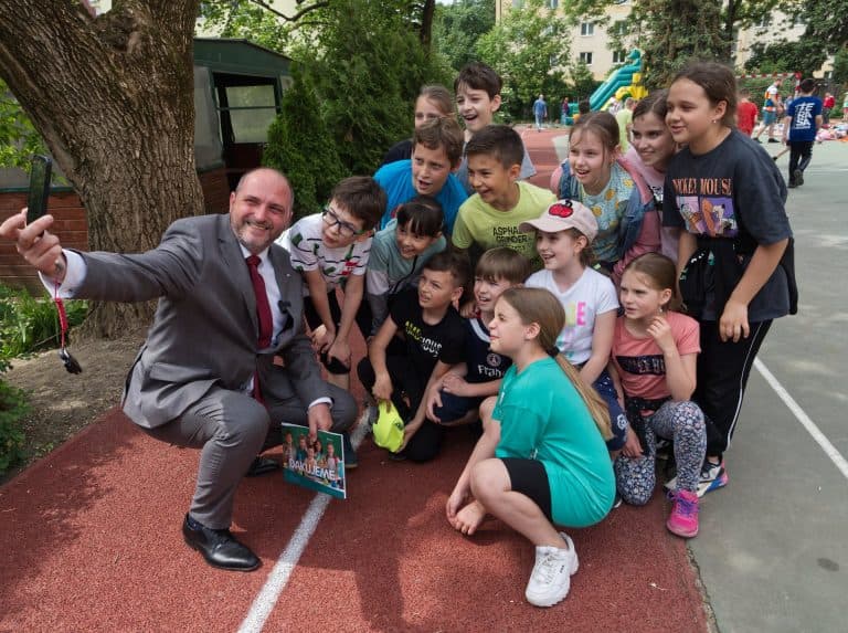 EYOF v Košiciach nebol kvôli Rašimu. Moderné športoviská však vznikajú a vznikať budú